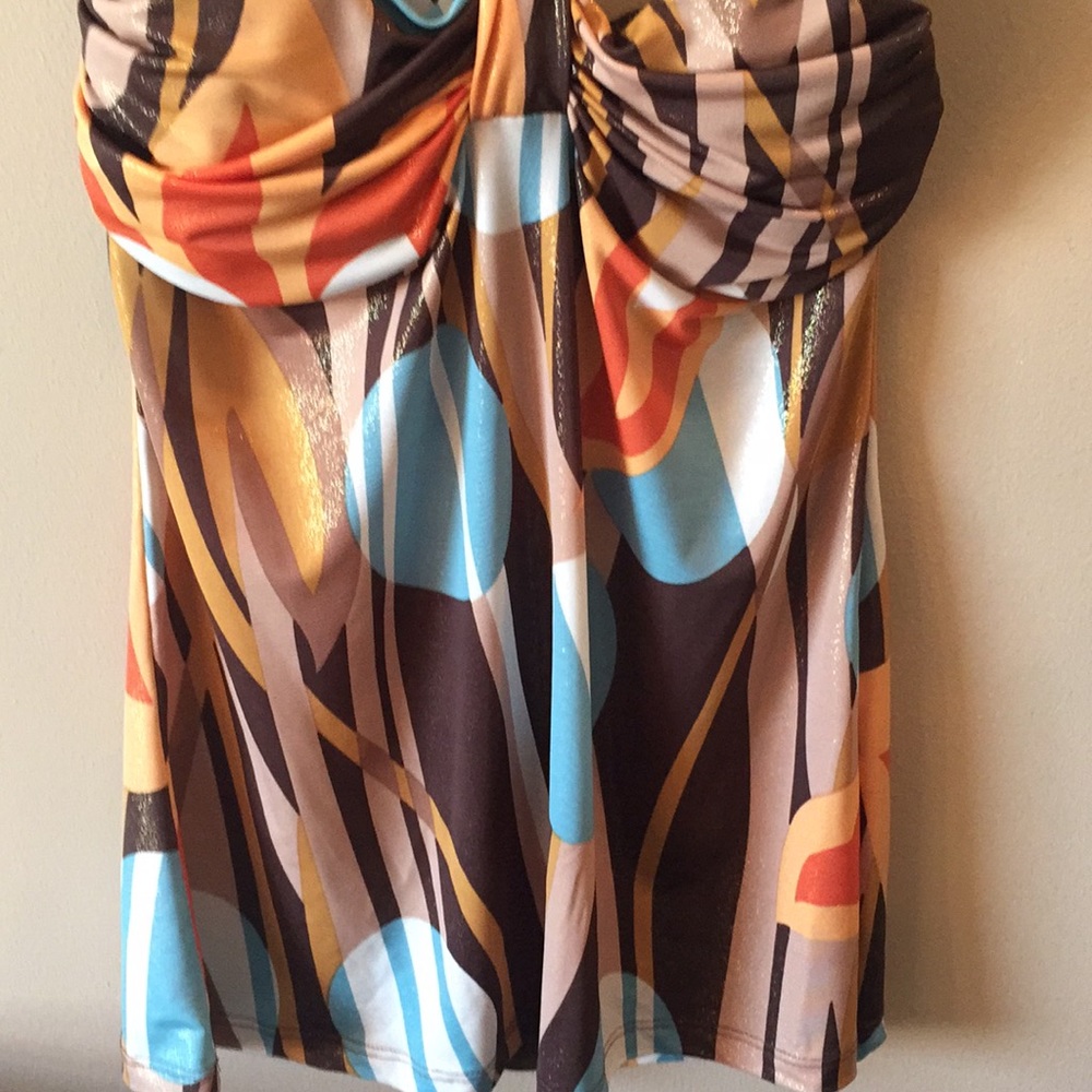 Mulitcolor Halter Blouse - Picture 3 of 6